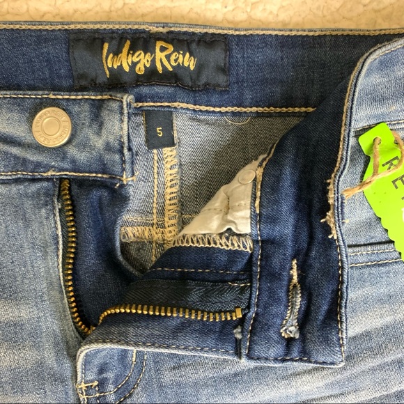 Brand New Indigo Rein Recycled Denim High-rise cuffed Medium Washed Short shorts - Picture 3 of 3